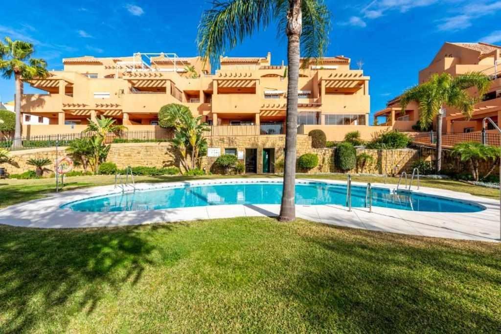 Апартаменты Sr Santa Maria Golf Marbella With Sea Views Экстерьер фото